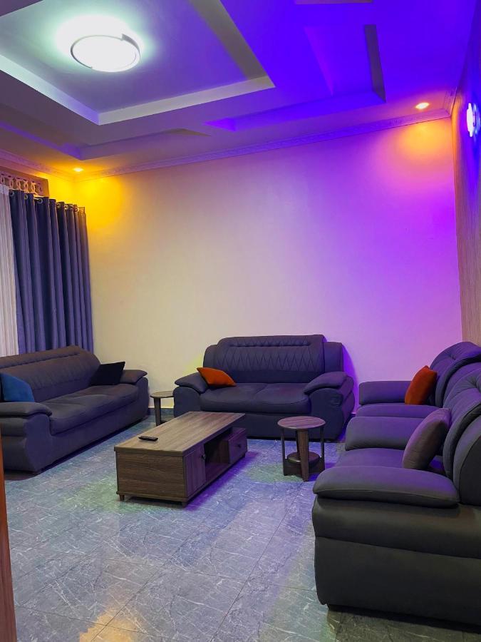 Zeo Airbnb - Cheap Apartment In Kigali Ngoại thất bức ảnh