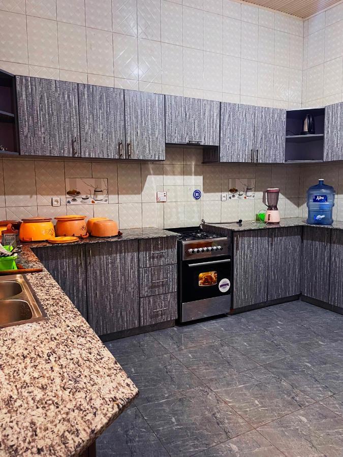 Zeo Airbnb - Cheap Apartment In Kigali Ngoại thất bức ảnh