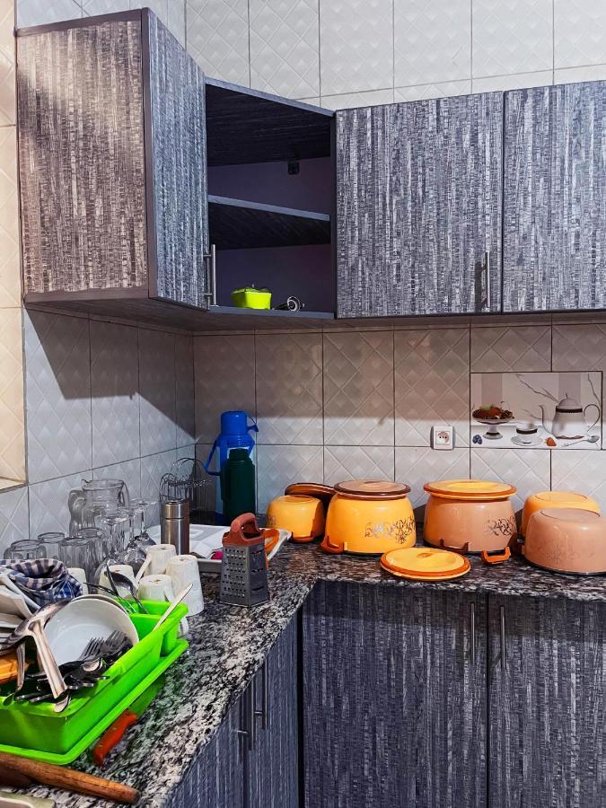 Zeo Airbnb - Cheap Apartment In Kigali Ngoại thất bức ảnh